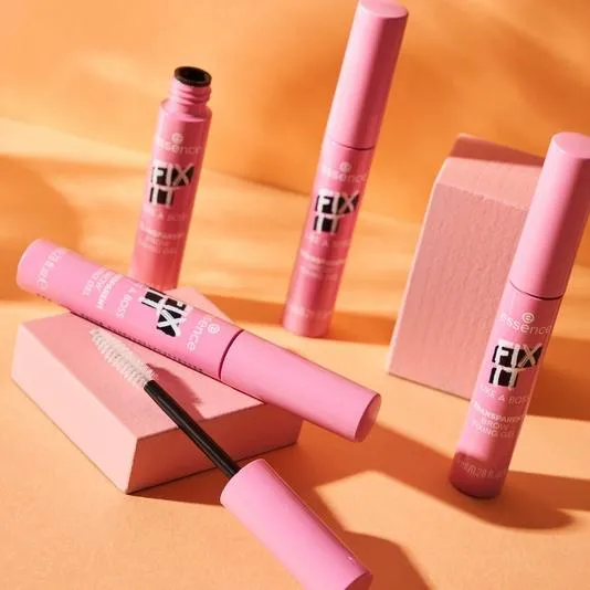 Essence fix it like a boss transparent brow fixing gel